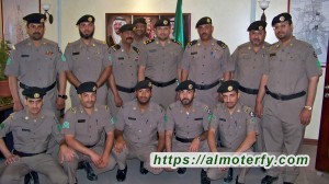المقدم المقرن يقلد أفراد دوريات الأمن بالأحساء رتبهم الجديدة