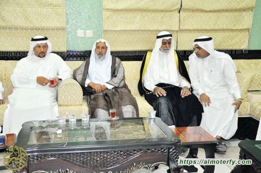 عائلة الحليمي تكرِّم حملة الماجستير والدكتوراة من أبنائها