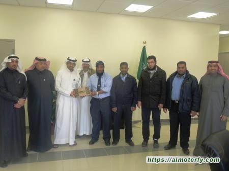 114 عقد عمل بين أزميل للمقاولات وصناعي الأحساء الثالث