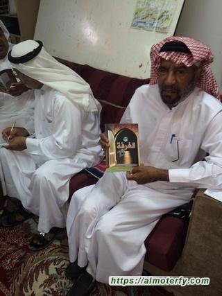 الجاسم يوقع كتابة الجديد الغرفة 29 في المشهد الاحسائي
