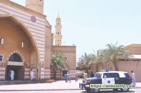 مراقب مسجد مسمى وظيفي جديد في القطاعين الخاص والحكومي