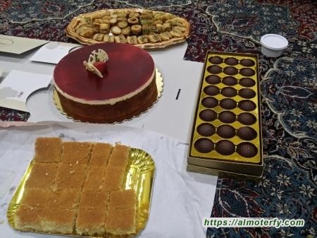 الحاج ( حبيب الحبيب) يحتفي بمناسبة سلامة حفيده ( مهدي)  