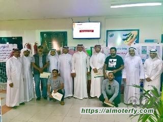 بعد بث فلم تعليمي .. تكريم فريق الأستوديو التعليمي